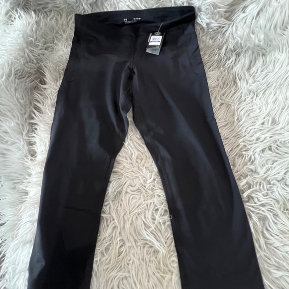 Under Armor Meridian Crop legging - Picture 1 of 2